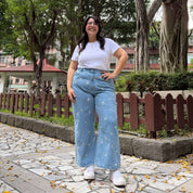 Original Jeans - Light Wash with Daisies