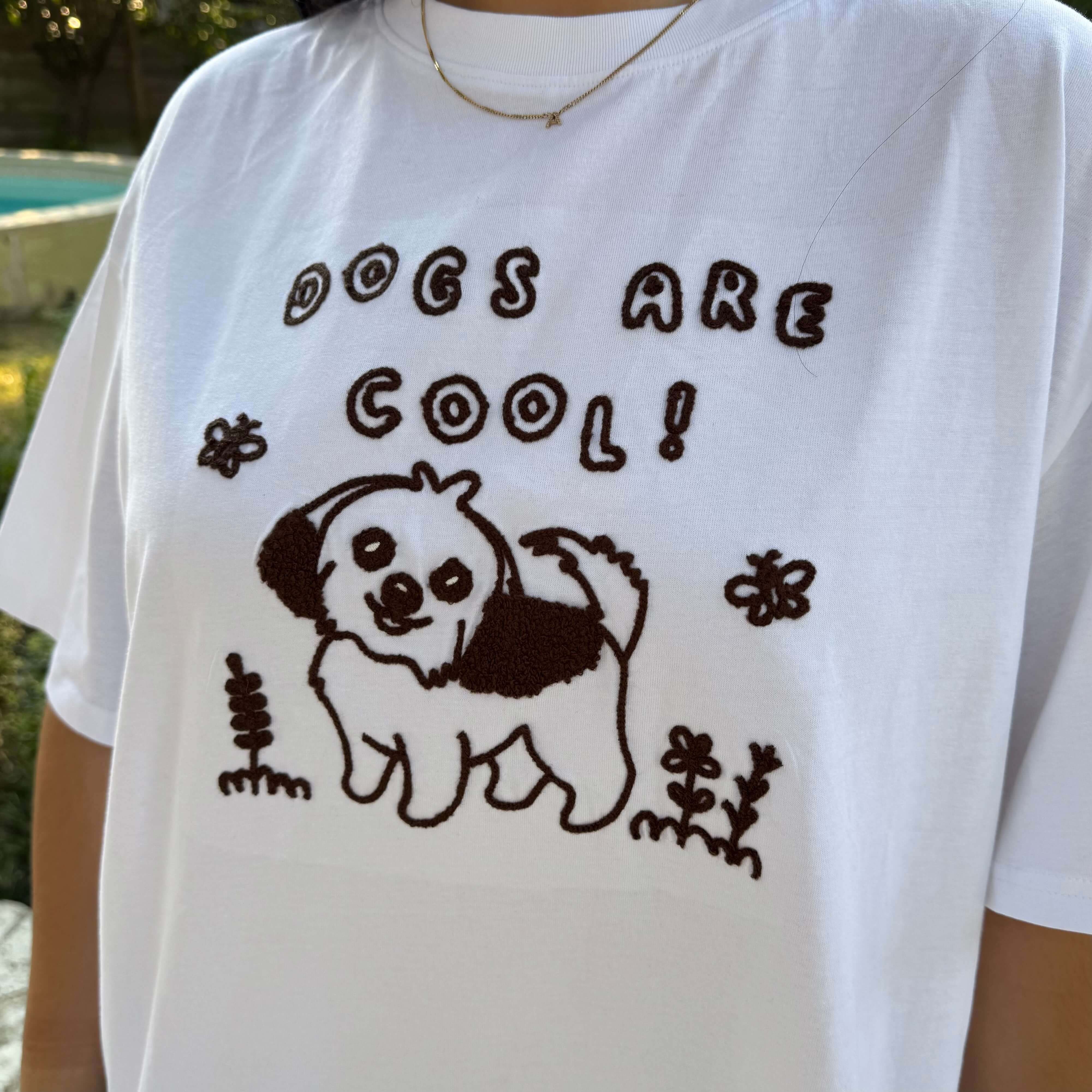 Everyday Tee - Dogs Are Cool